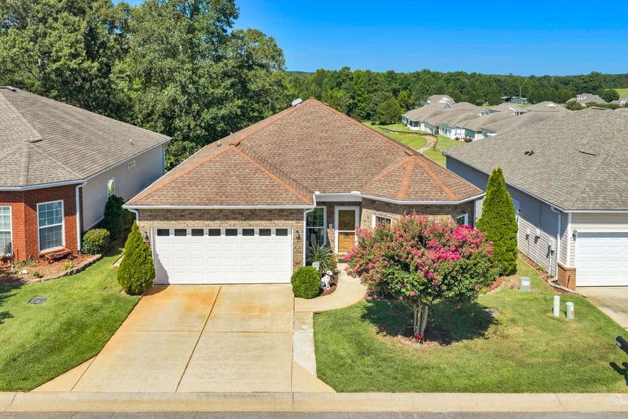 372 Spyglass Hill Drive, Perry, Georgia