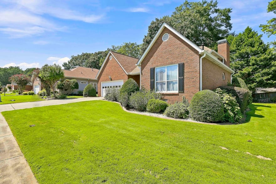 250 Brittany Chase, Fayetteville, Georgia