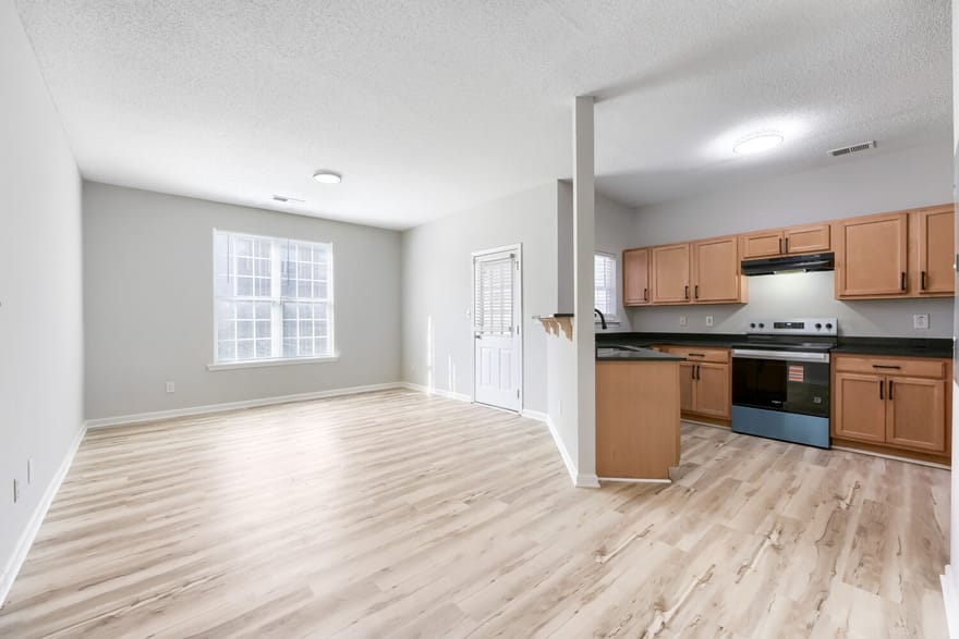 2266 Nicole Drive, Hampton, Georgia