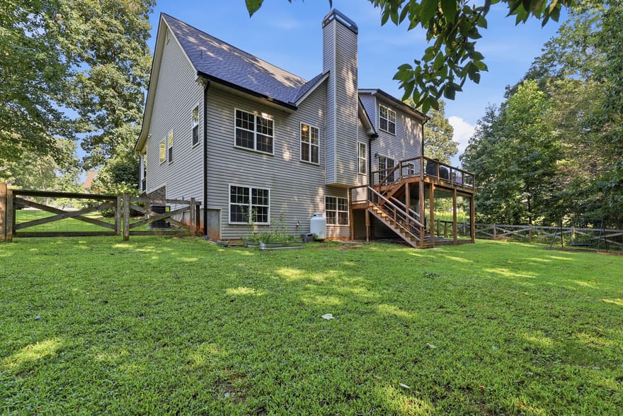 342 Stonington Drive, Mount Airy, Georgia