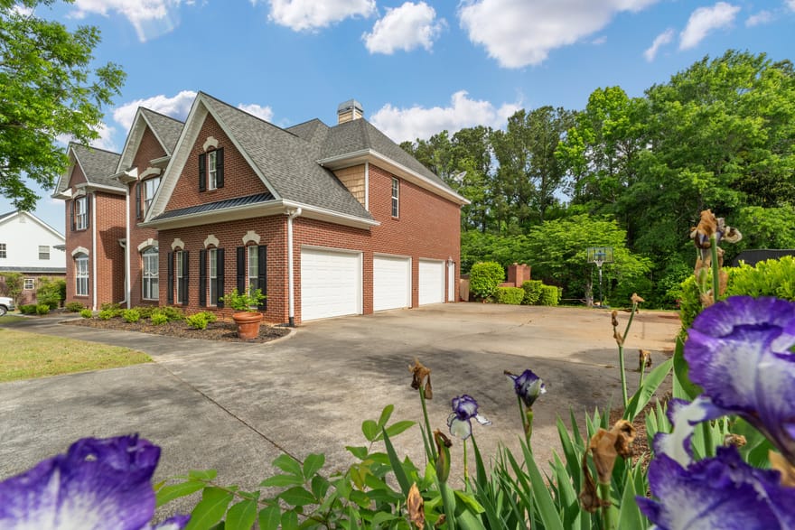 112 Turnberry Circle, Carrollton, Georgia