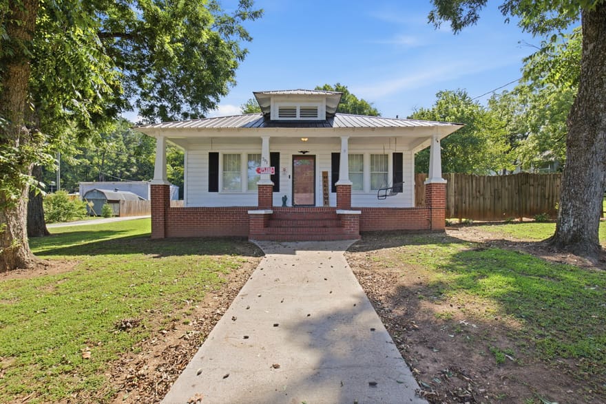 791 Park Avenue SE, Lindale, Georgia