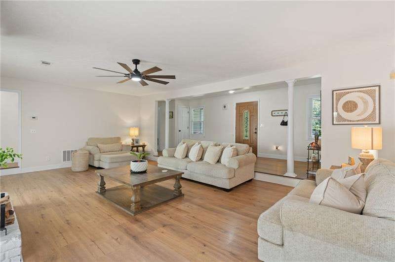 3525 Rock Falls Drive, Snellville, Georgia