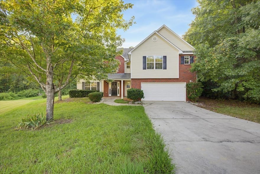 834 Thompson Ridge Drive, Monroe, Georgia