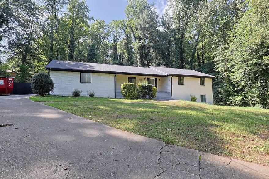 949 Marion Court, Lithia Springs, Georgia