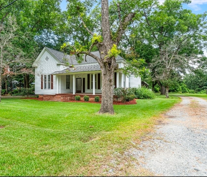 106 Howard Street, Byron, Georgia