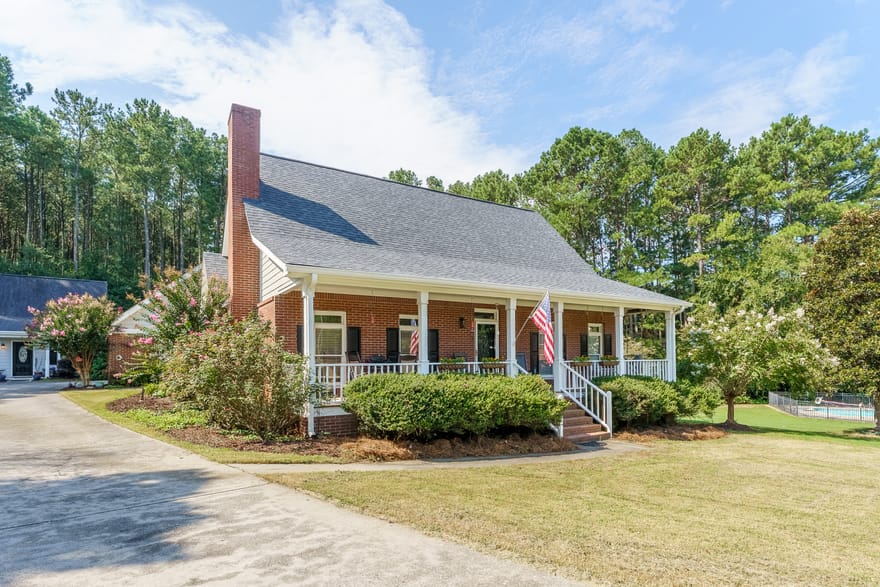 5454 Mccullers Lane, Loganville, Georgia