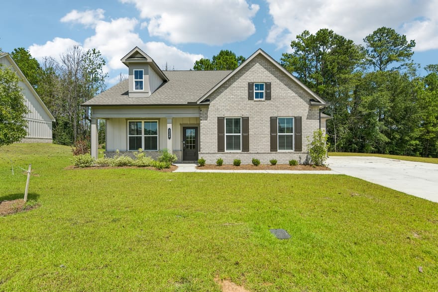 228 Flat Shoal Drive, Bonaire, Georgia