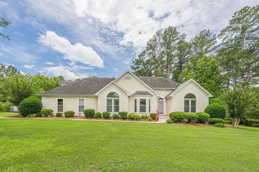 155 Noble Forest Drive, Fayetteville, Georgia