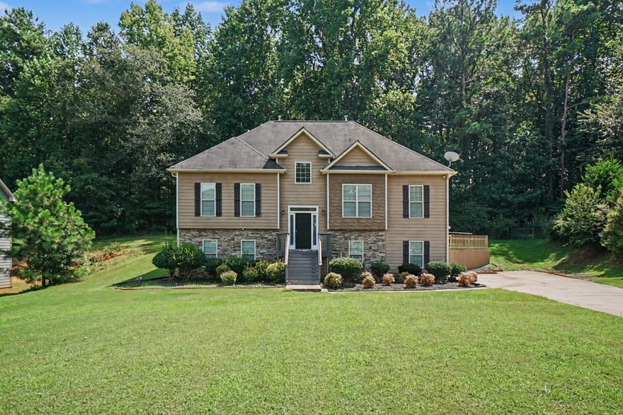 60 Ashley Pointe Drive, Hiram, Georgia