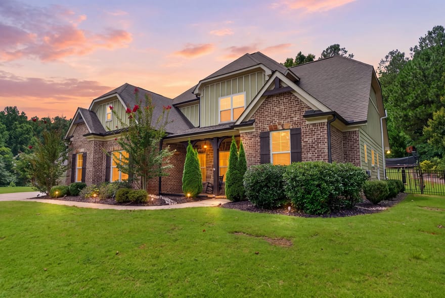 845 Walnut River Trail, Hoschton, Georgia