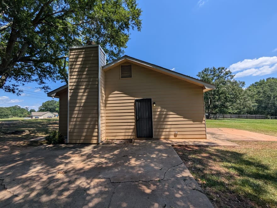 1070 Lower Big Springs Road, Lagrange, Georgia