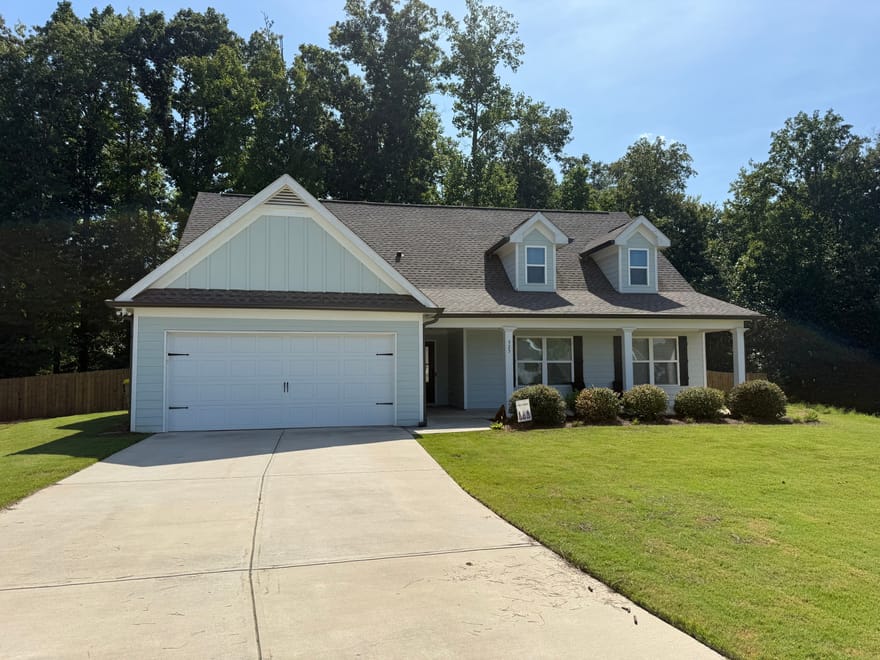 525 Grand Oaks Avenue, Bethlehem, Georgia