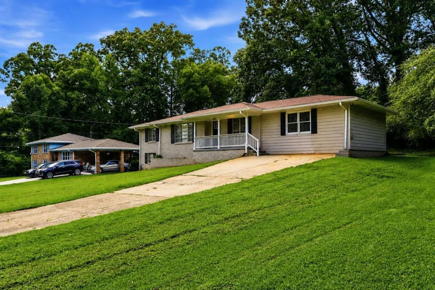 2881 Treadway Drive, Decatur, Georgia