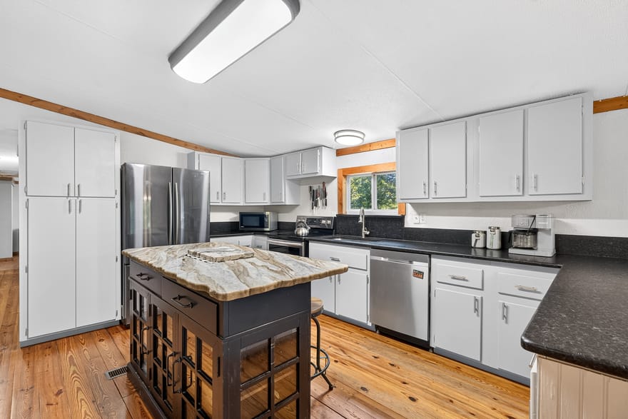 110 Hickory Hills Road, Ellijay, Georgia
