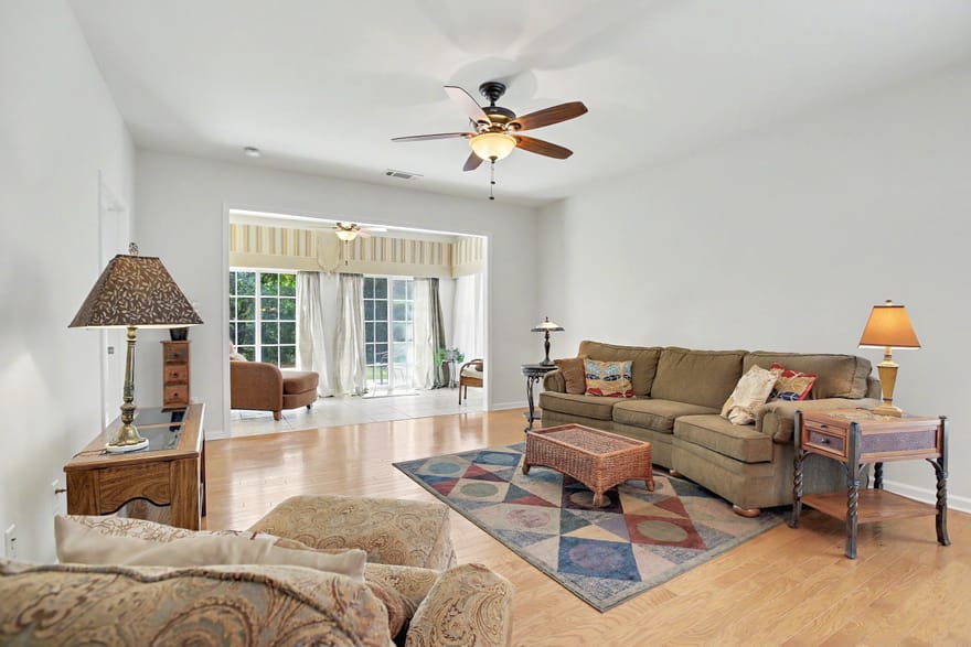 102 Magic Lily Drive, Griffin, Georgia
