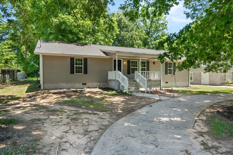 566 Shadowmoor Circle, Thomson, Georgia
