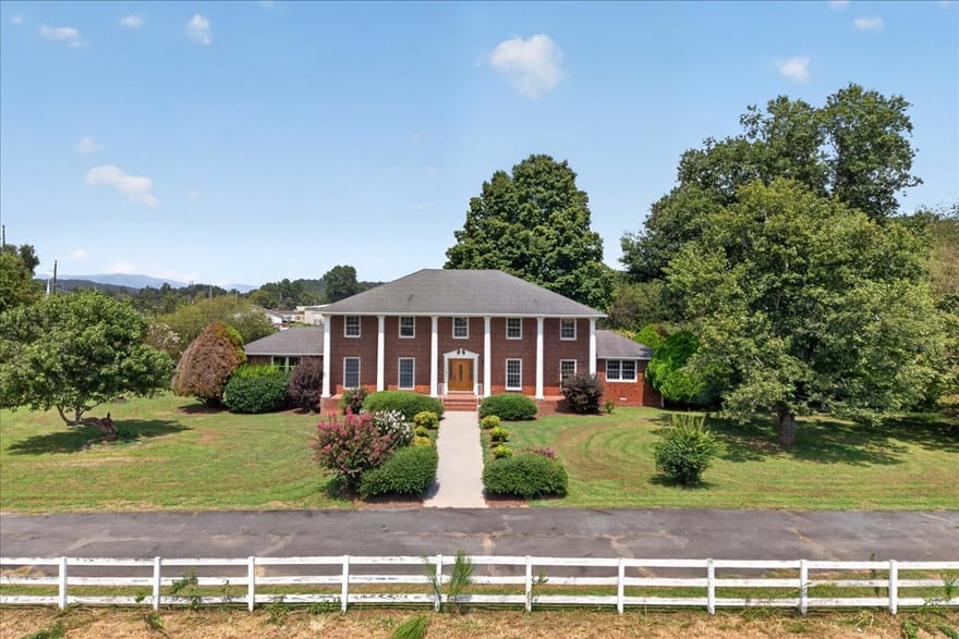 195 River Street, Ellijay, Georgia