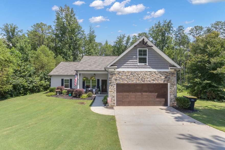 43 Hilltop Place, Newnan, Georgia