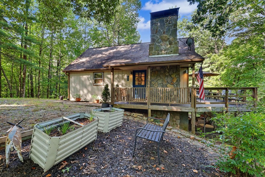 122 Navigator Lane, Tiger, Georgia