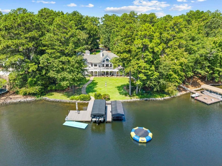 1080 Shoal Creek Court, Greensboro, Georgia