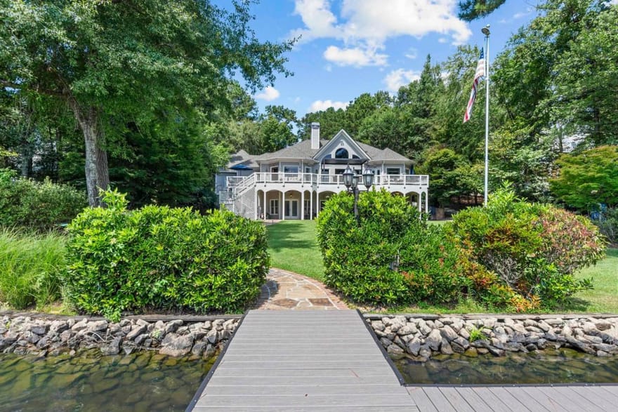 1080 Shoal Creek Court, Greensboro, Georgia