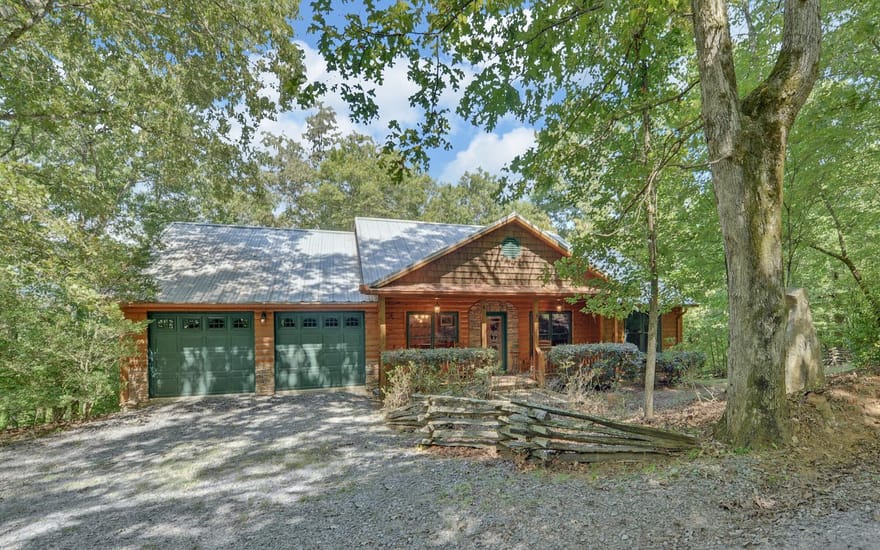 803 Brookhaven Lane, Blue Ridge, Georgia