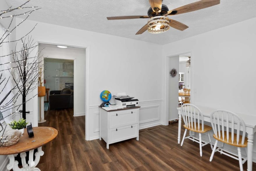 222 Valley Brook Drive, Woodstock, Georgia