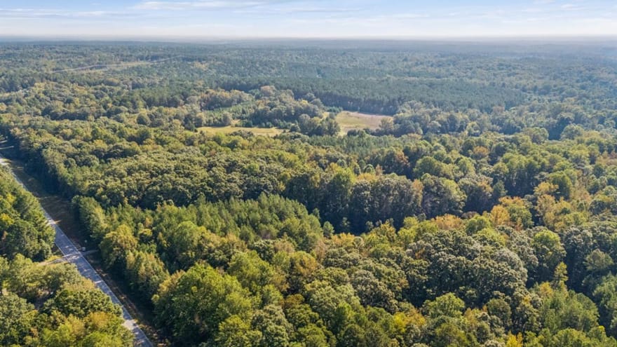 Elberton Road, Carlton, Georgia