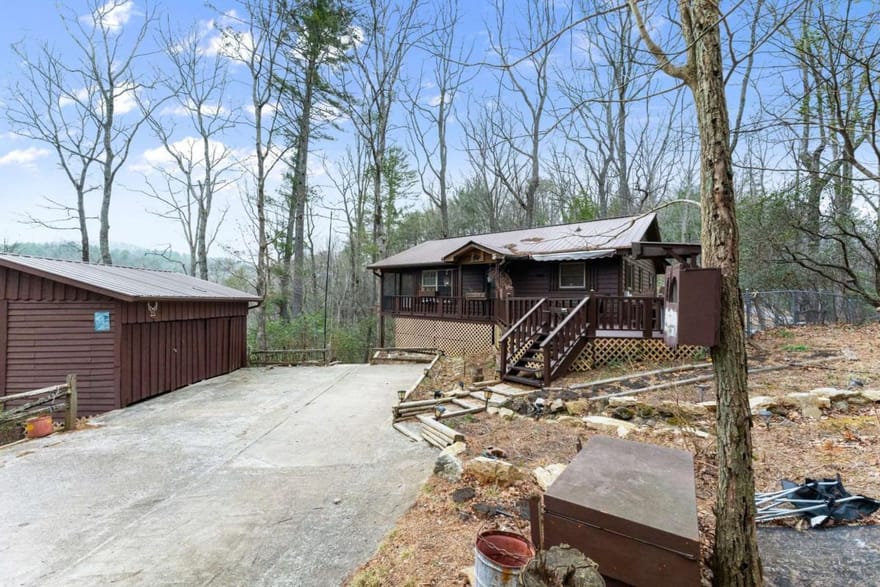 279 Cindy Cove Road, Blairsville, Georgia