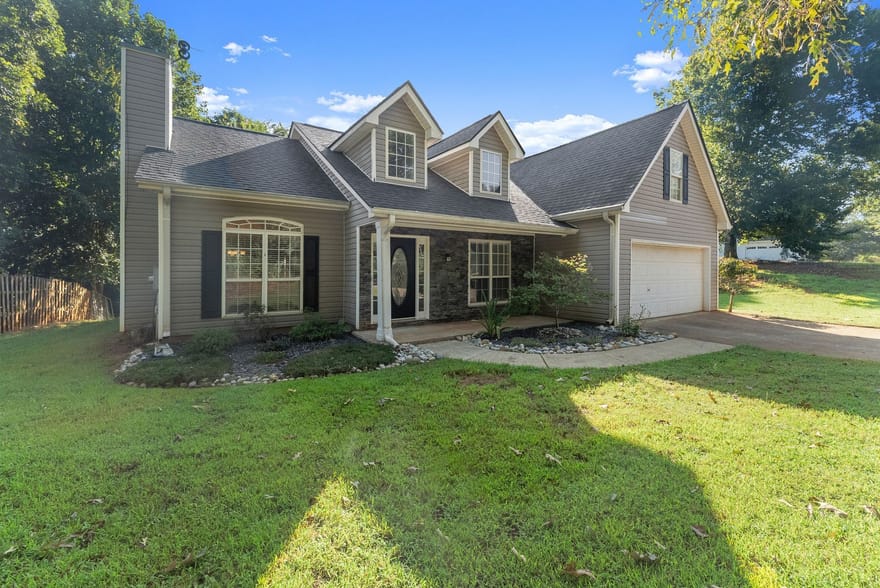 61 Hawthorne Drive, Jefferson, Georgia