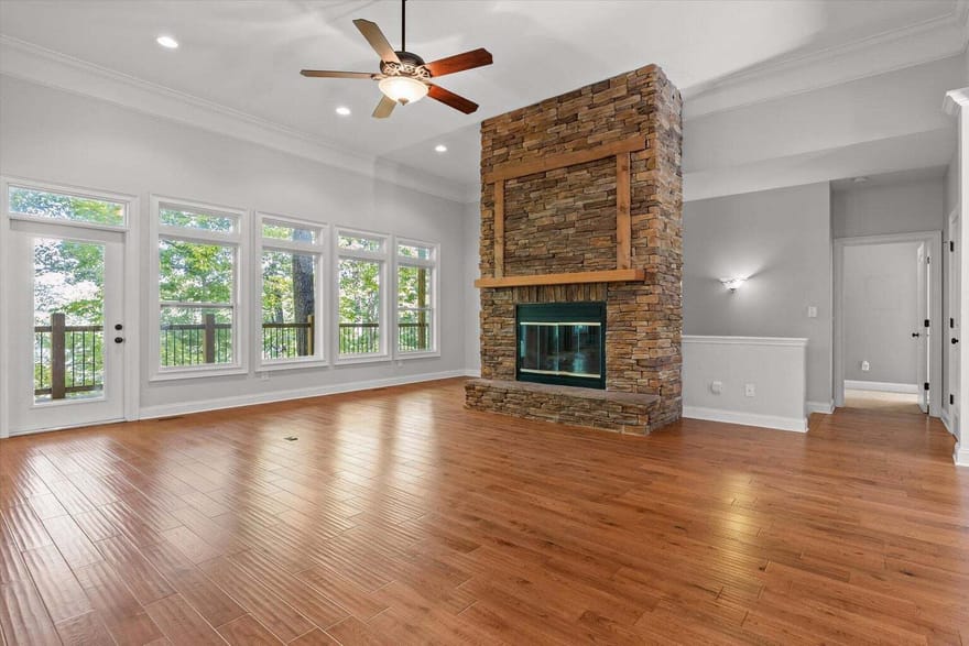678 Cherokee Lake Drive, Ringgold, Georgia