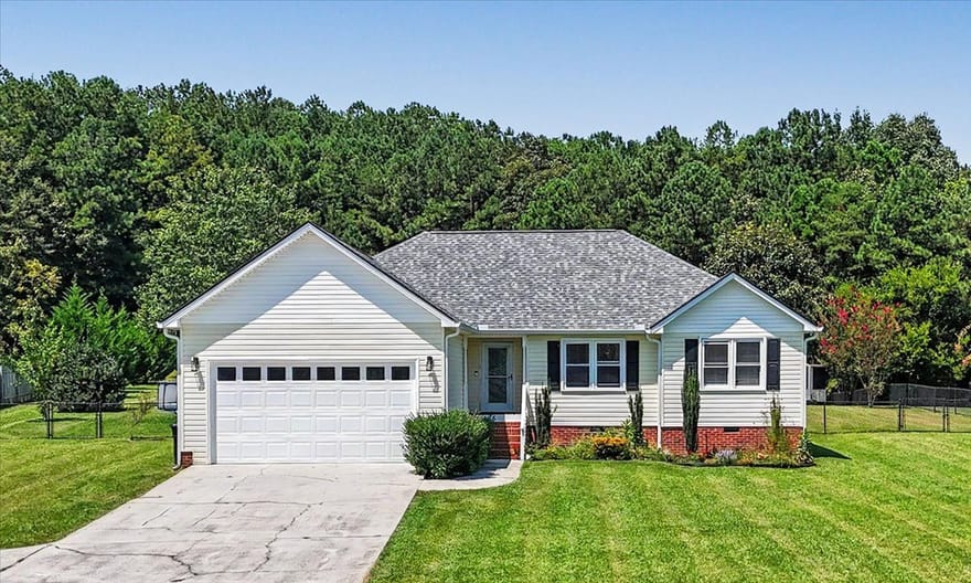 65 Windmill Drive SE, Silver Creek, Georgia