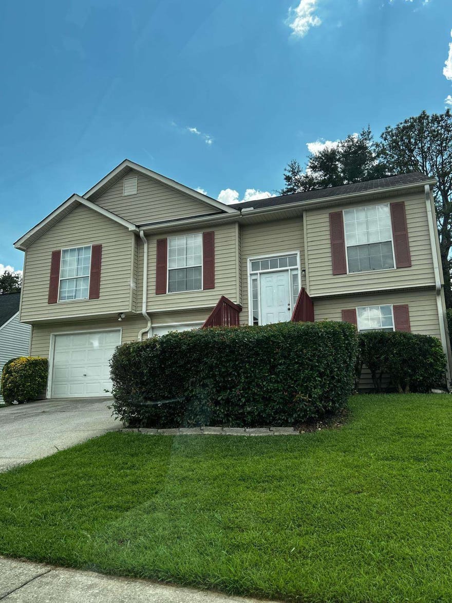 8257 Mountain Pass, Riverdale, Georgia