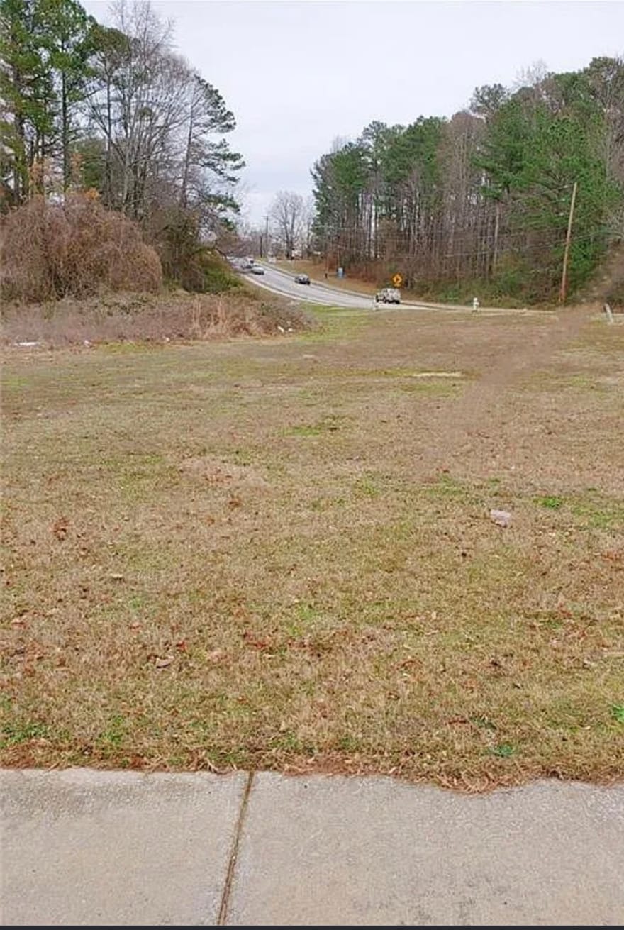 2747 Lenora Church Road, Snellville, Georgia