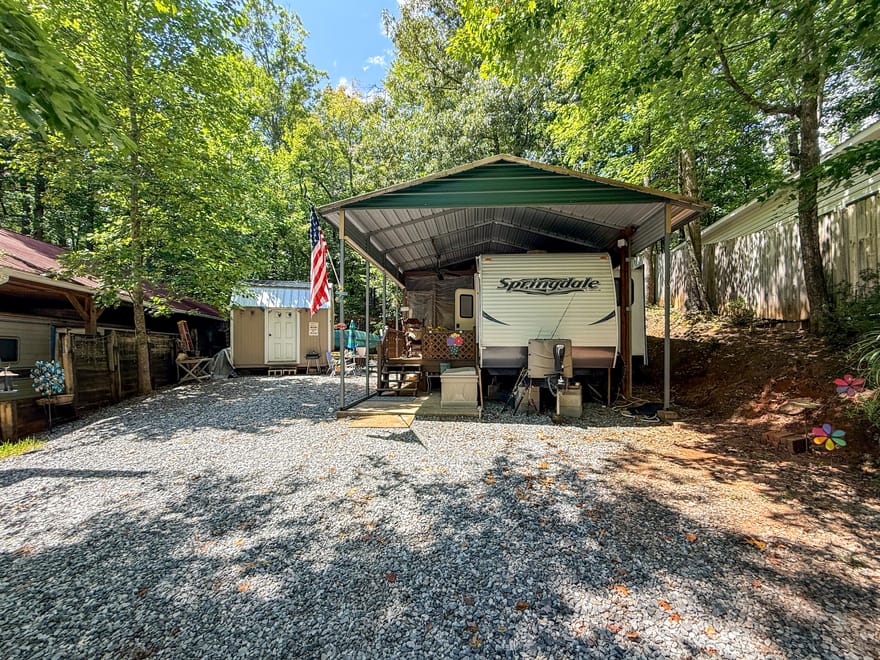 158 Canyon Pass Drive, Cleveland, Georgia