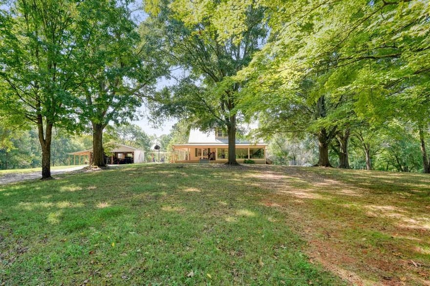 1165 Bartow Street, Waleska, Georgia
