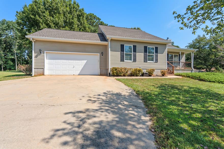 178 Major Road, Sharpsburg, Georgia