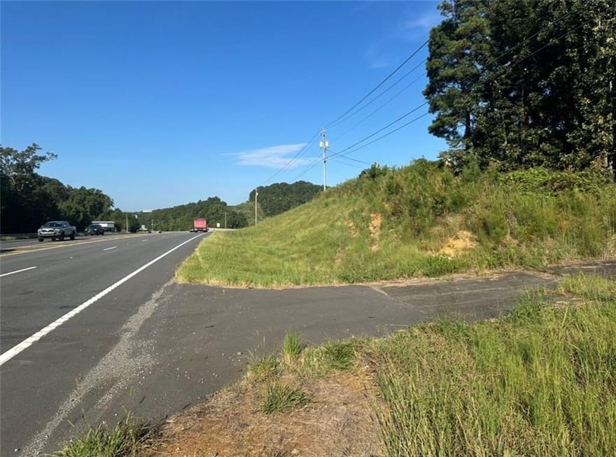 Hwy 20, Cartersville, Georgia