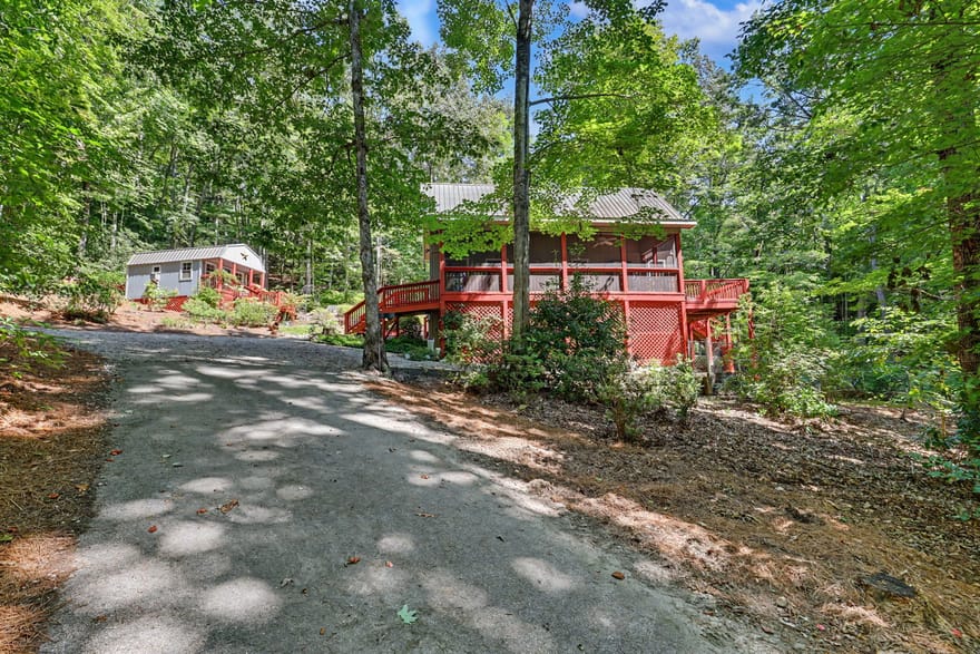 82 Buckeye Lane, Clayton, Georgia