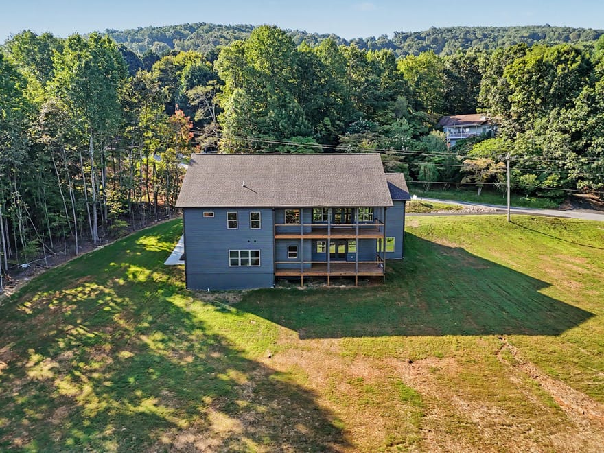 1306 Ramey Mtn Road, Hiawassee, Georgia