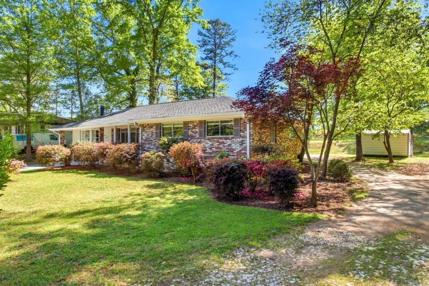 1100 Vonda Lane SW, Mableton, Georgia