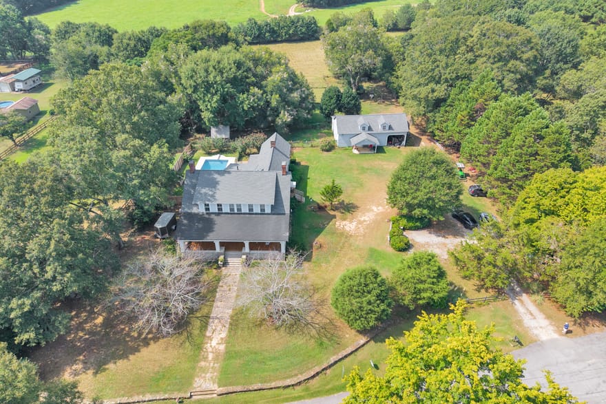 132 Field Street, Newborn, Georgia