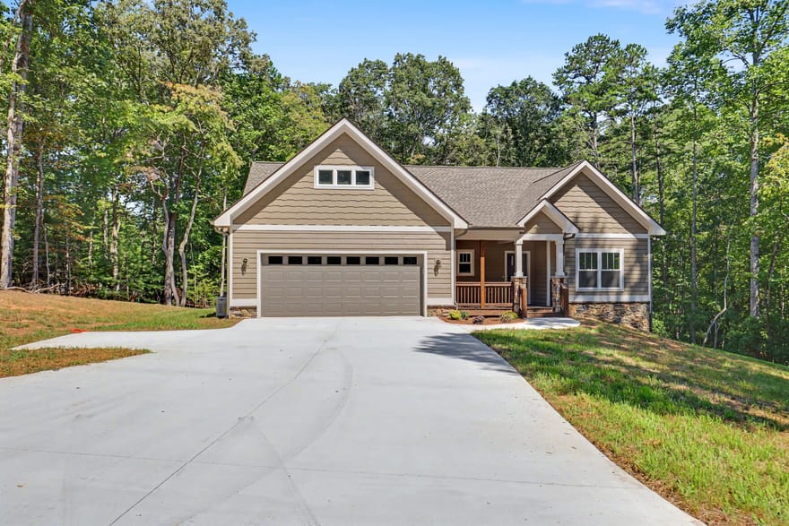 329 Hawks Nest Drive, Blairsville, Georgia