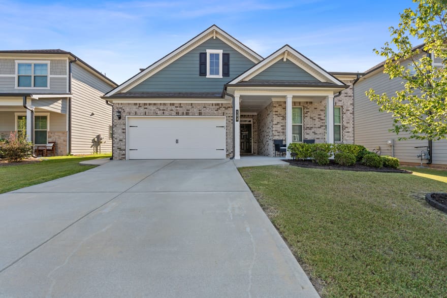 103 Vivian Lane, Peachtree City, Georgia