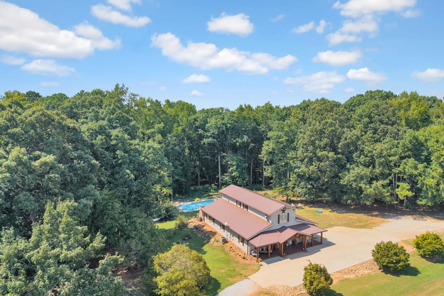 2049 Midway Church Road, Newborn, Georgia