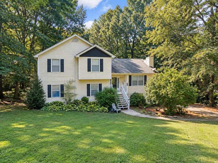 138 Mountain Oaks Drive, Carrollton, Georgia