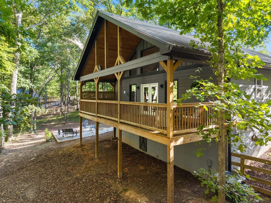 162 Hickory Ridge Drive, Cleveland, Georgia