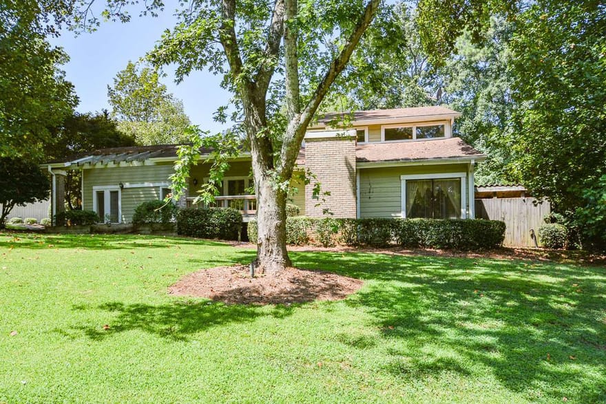 6838 Springwood Drive, Douglasville, Georgia