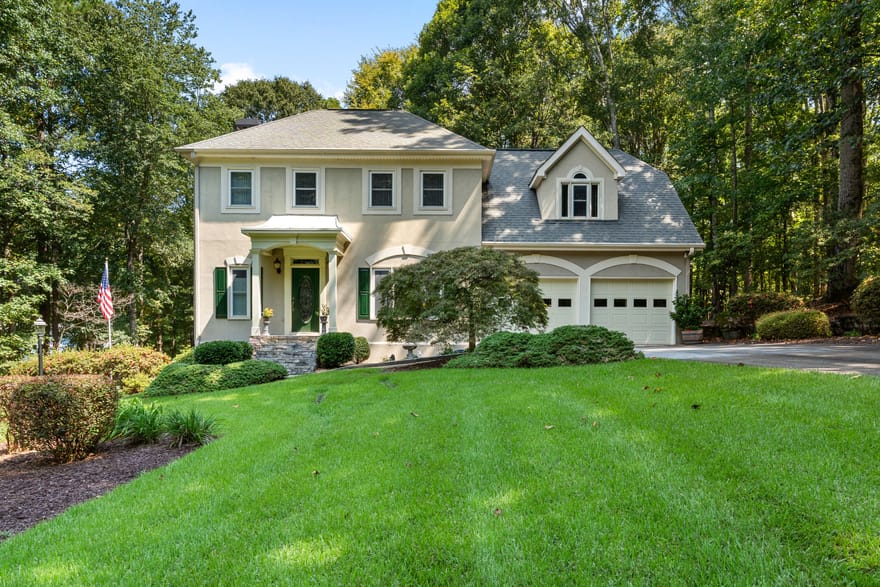 15 Oak Ridge Drive, Sharpsburg, Georgia